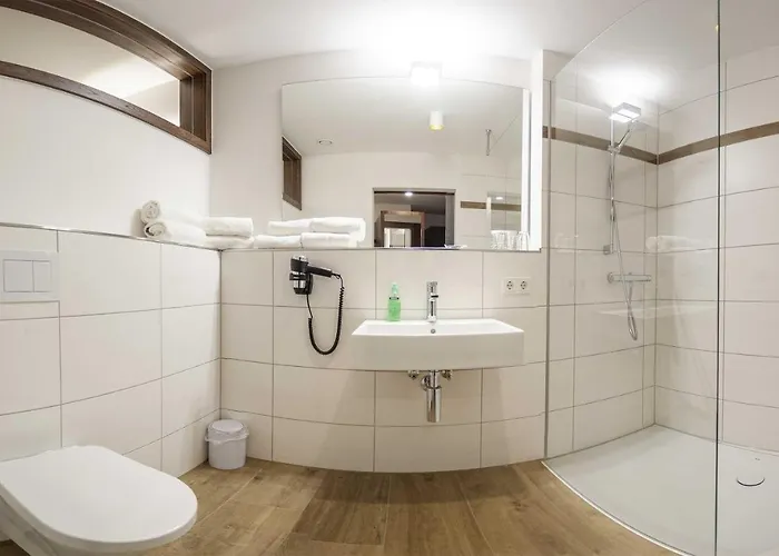 Ξενοδοχείο Hotel-gasthof Krone 3*