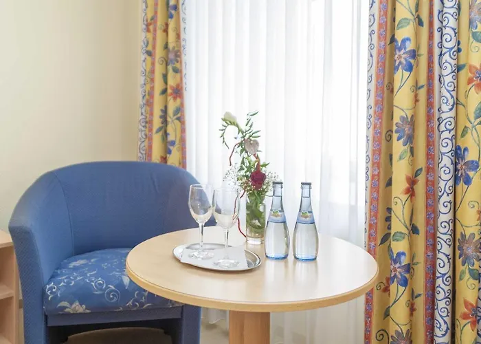 Hotel-gasthof Krone ホテル